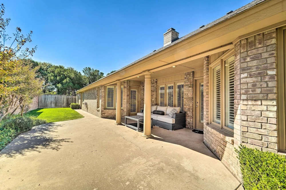 Lubbock Home w/ Patio ~ 6 Mi to Texas Tech