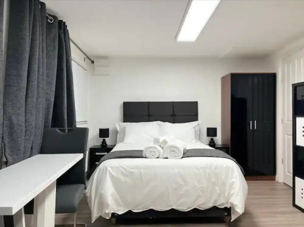 Inviting 1-bed Studio in Manchester & Feel at Home