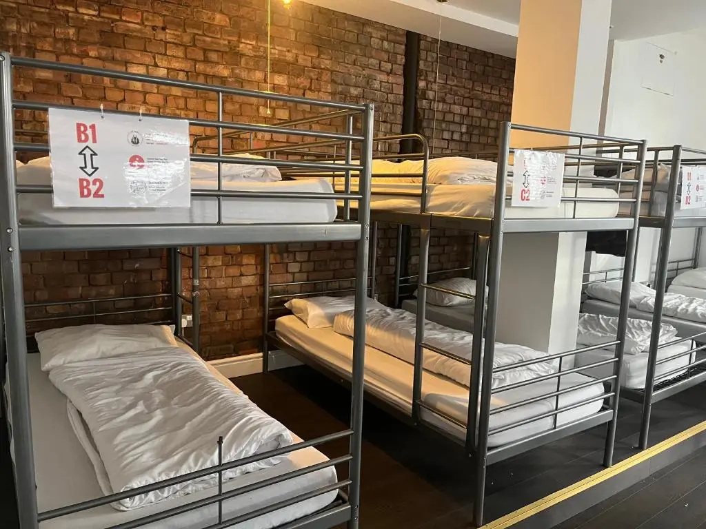 The Walrus Bar and Hostel