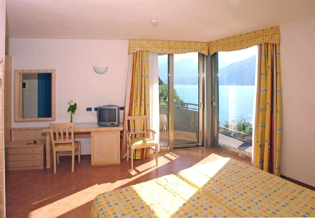 Surf Hotel Pier - Montagnoli Group