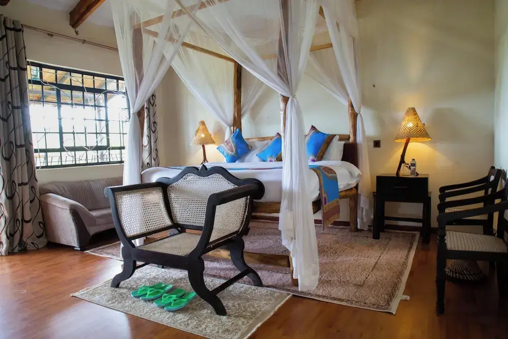Saba House and Lodges