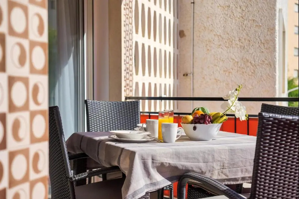 Sur Suites Alhambra