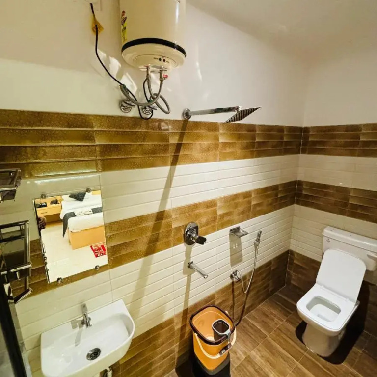 Hotel Ramay Palace