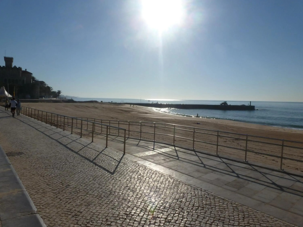 Cascais-Estoril BEACHFRONT Apartments