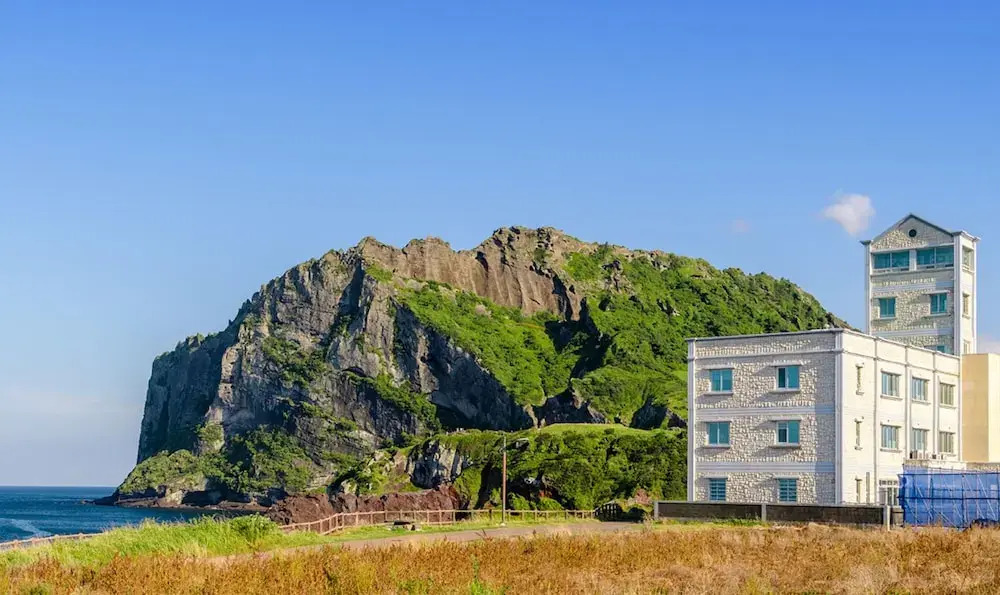 Sunrise Castle Pension