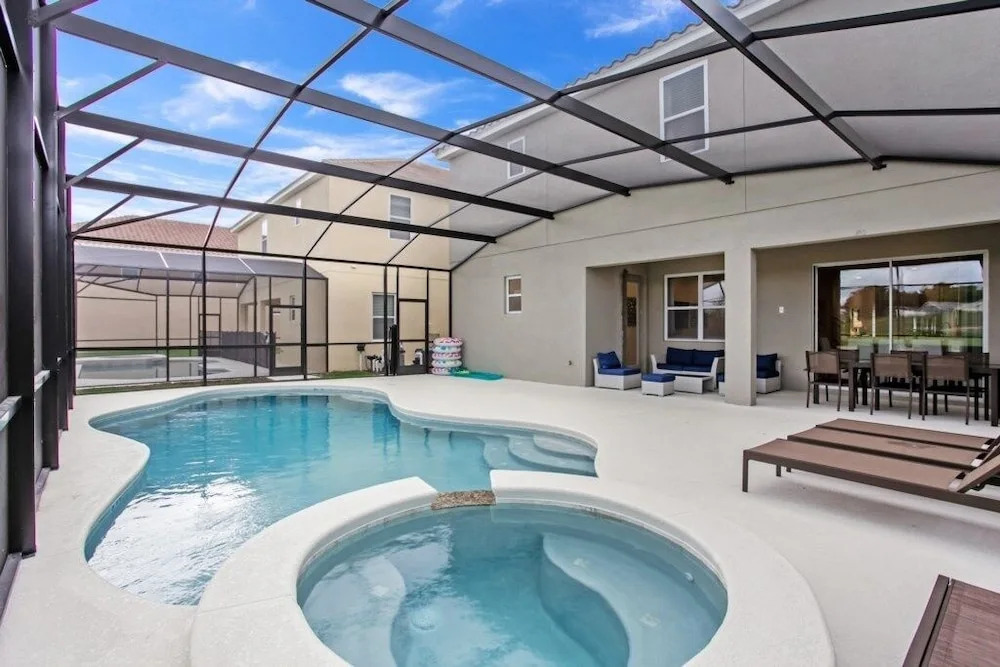 12 Bed 9.5 Bath In Solterra Resort Near Disney! 12 Bedroom Villa by RedAwning