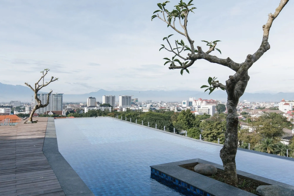 Janevalla Bandung