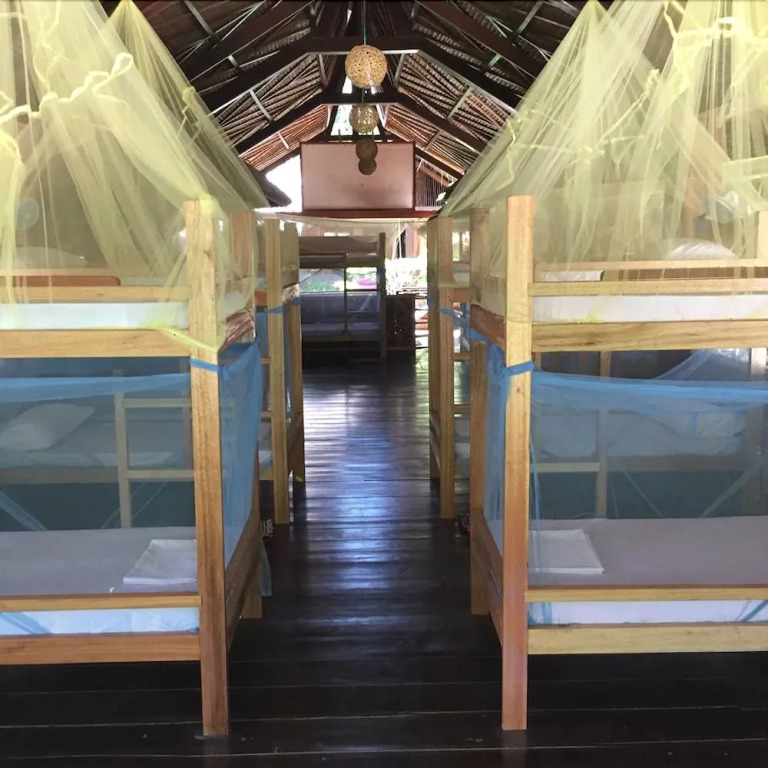 Big 9 Hostel & Room