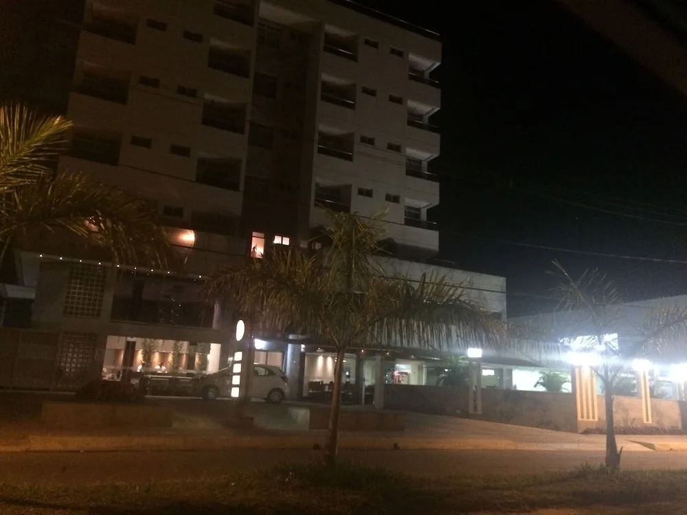 Líber Hotel Nova Serrana - Conforto na Rota da BR-262