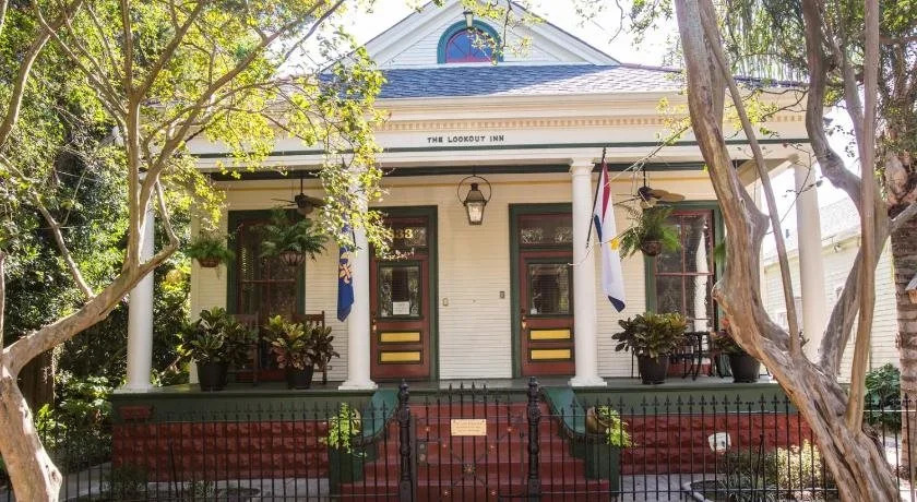 The Lookout Inn