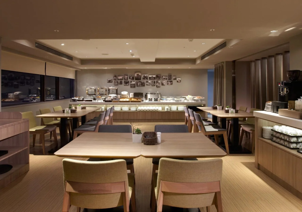 Royal Inn Taipei Linsen - Huashan 1914 Creative Park