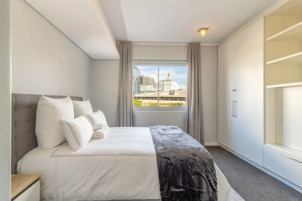 Experience Uninterrupted Comfort Fully Furnished 2br Flat Free From Loadsheding