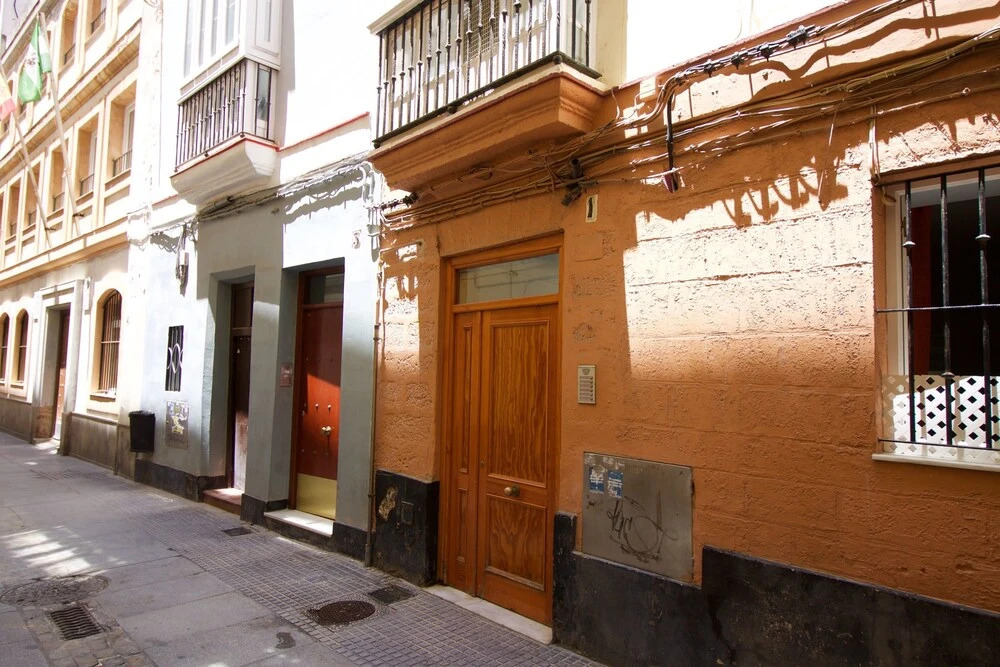 Cadiz centro histórico 8P wifi by Lightbooking