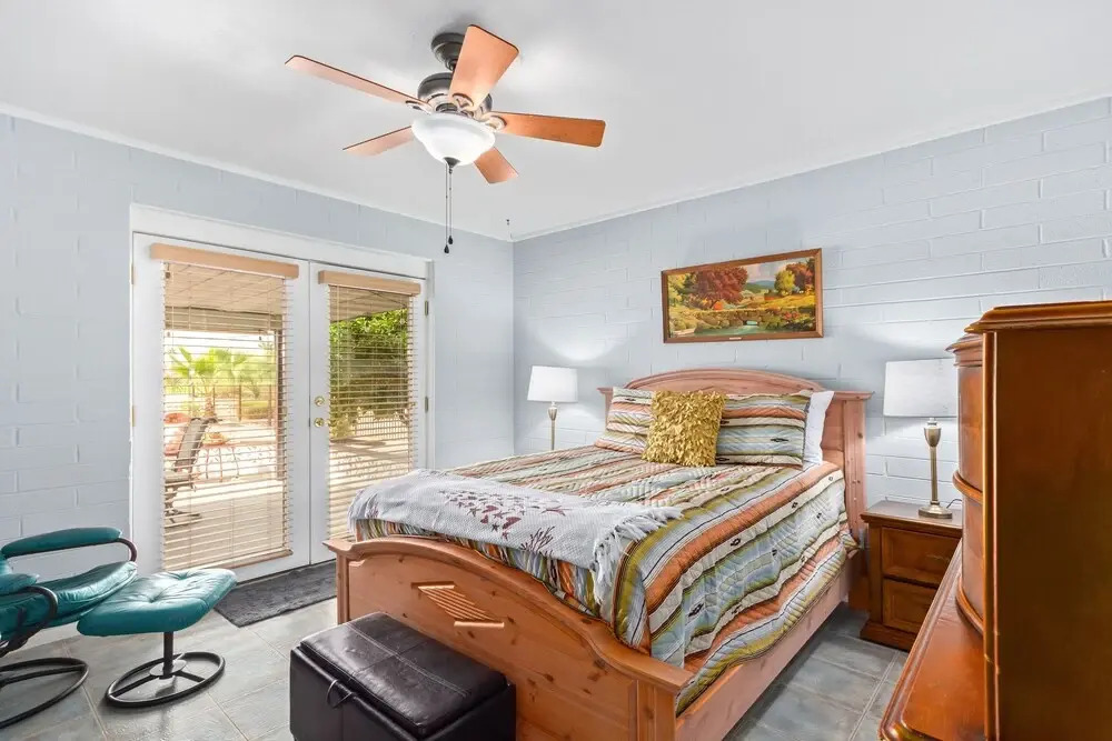 105th Sun City 2 Bedroom Home by Redawning