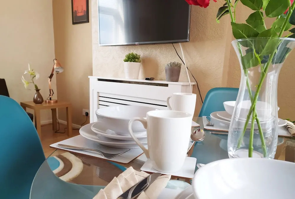 Comfort Lodge - M6 J10 Contractors