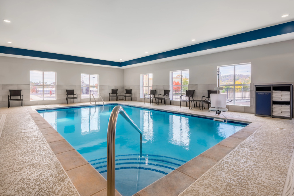 Candlewood Suites Cookeville by IHG