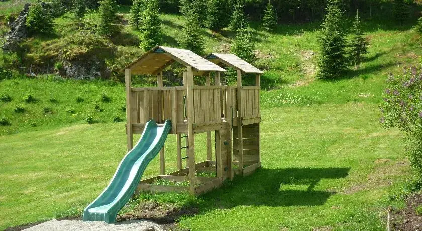 Brattetaule Gard Guesthouse