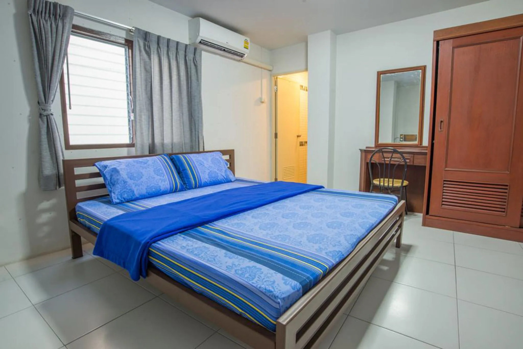 Poon Sook Apartment