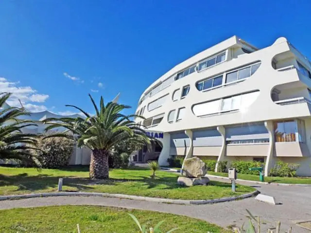 T2 entièrement rénové Chabian Port Camargue