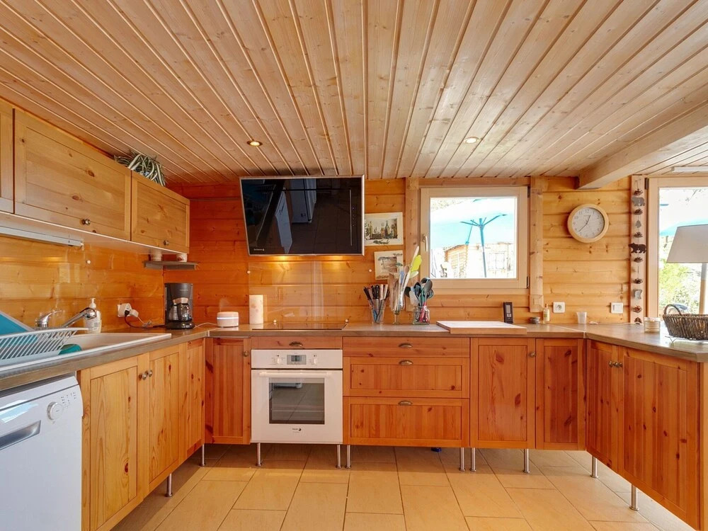 Beautiful Holiday Home in Le Cheylard with Fireplace