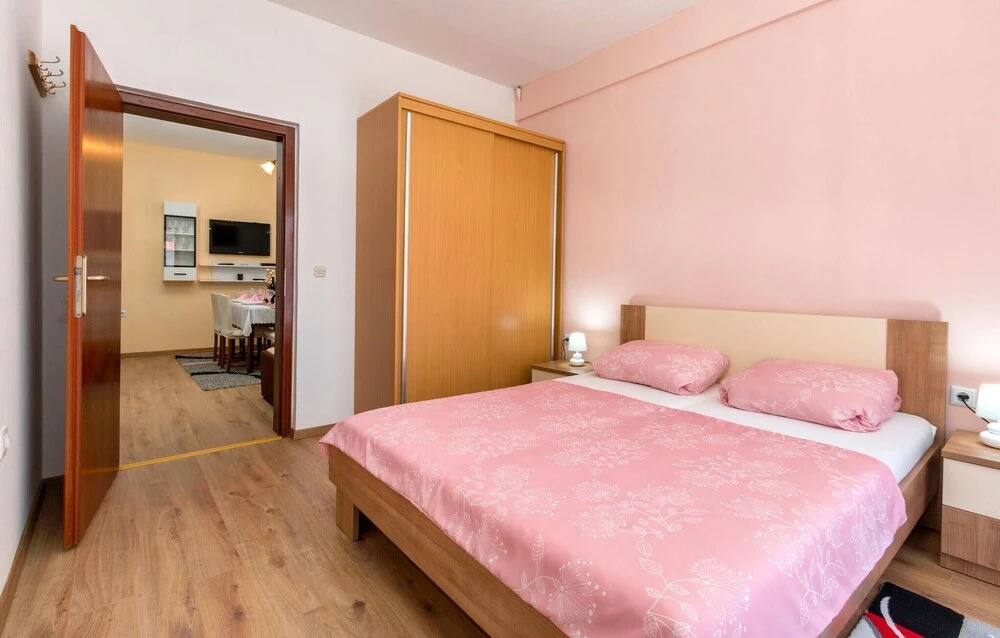 Amazing Apartment in Fazana With Wifi and 3 Bedrooms
