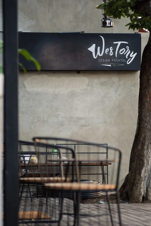 Westory Design Poshtel