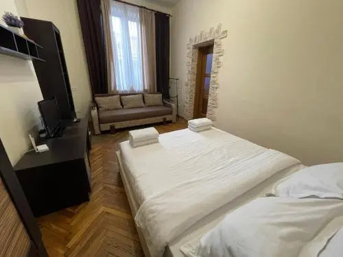 Avangard LChin*B Apartment