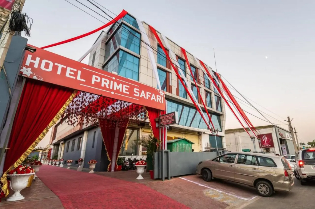 Hotel Prime Safari