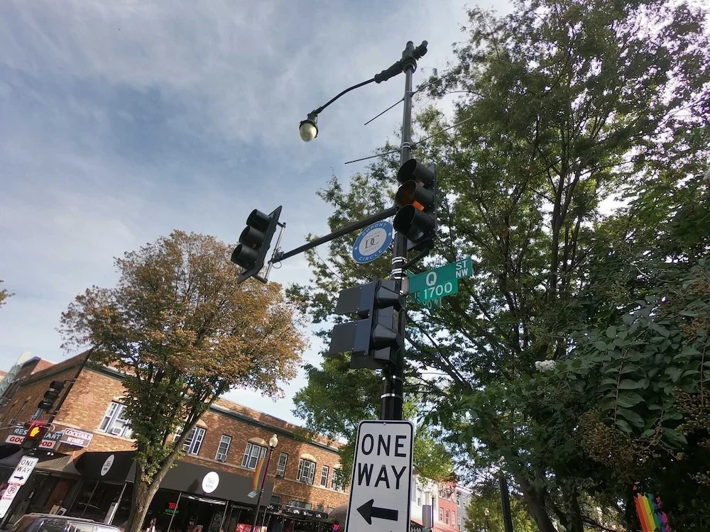 Hotspot On 17th St Nw 2br Steps To Dupont Circle 2 Bedroom Apts