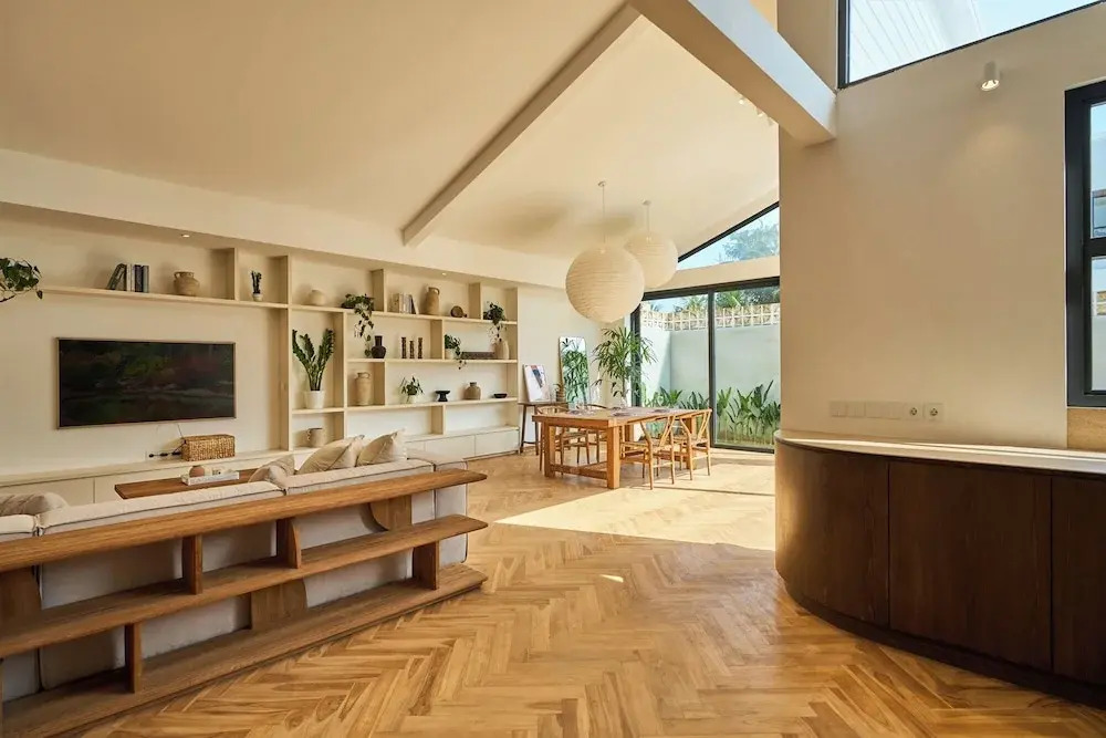 White Villa by Betterplace