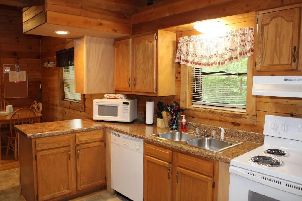 Country Road Cabins