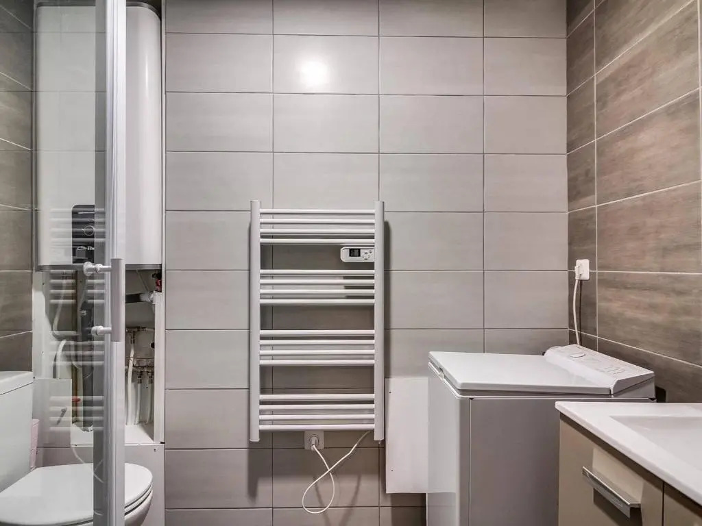 Appartement Cauterets, 2 Pièces, 4 Personnes - Fr-1-401-84