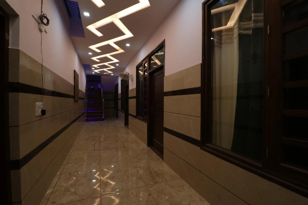 OYO 48657 Hotel Pearl 42