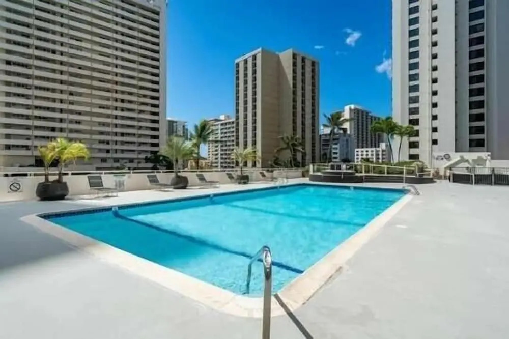 Tower 2 Suite 3201 - Qqp 1 Bedroom Home by Redawning