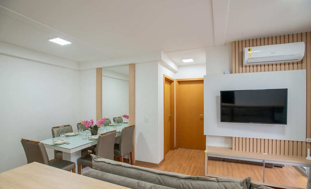VAC - Beachfront Condo in Itajuba Beach