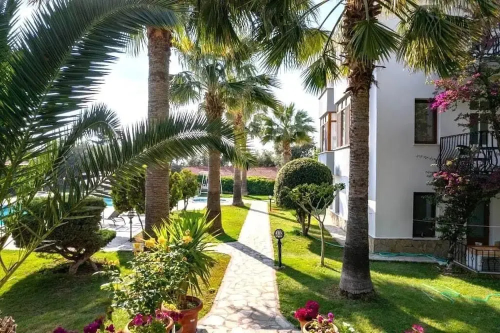 Carrington Suites