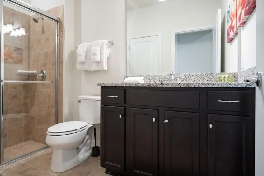 Spacious 5bd Pool Hm W/ Spa, Wifi-solterra 5441 5 Bedroom Home