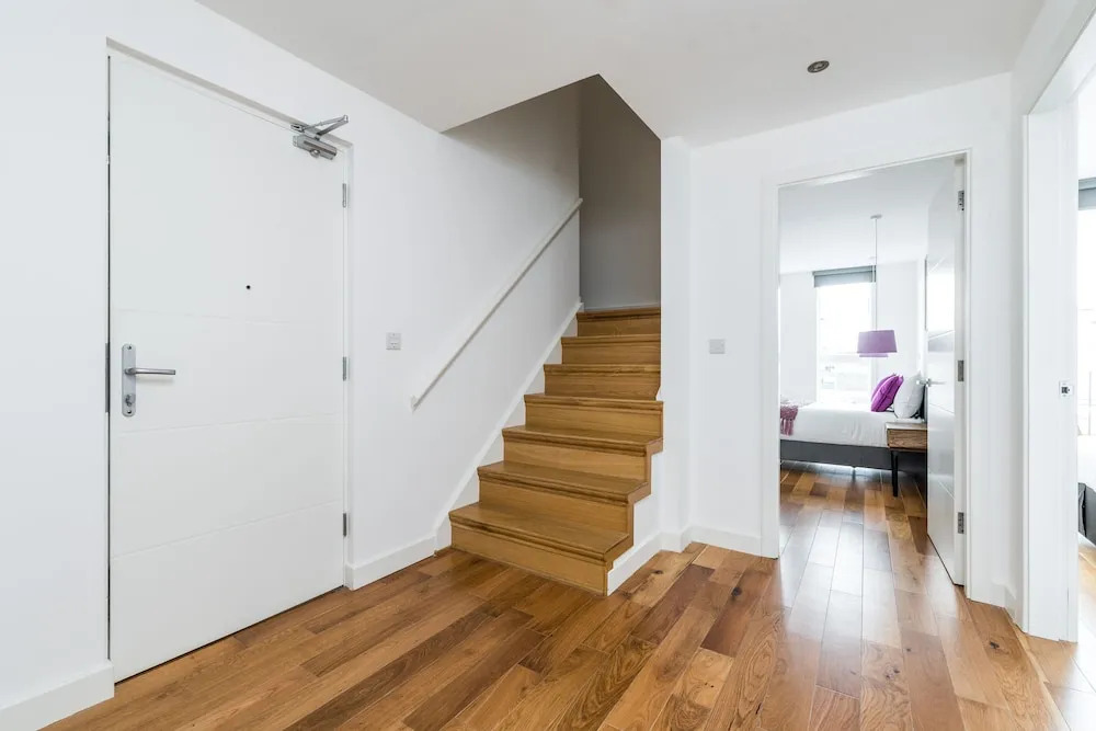 Stylish 3 Bedroom Flat With Balcony Shoreditch