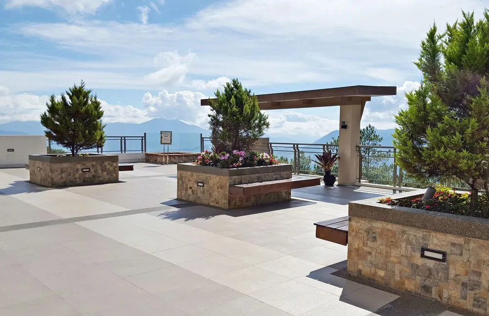 N303 at Outlook Ridge Baguio