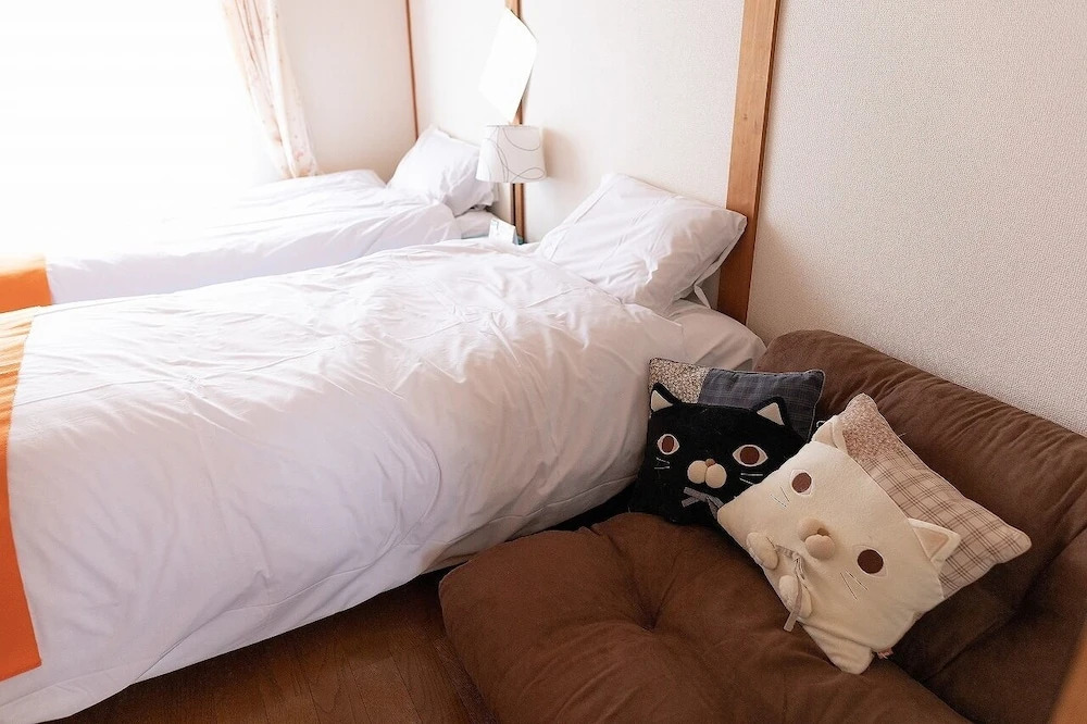 Kazu House