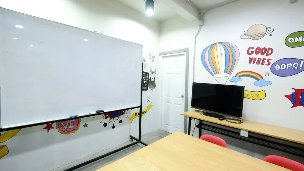 Seatz station Hostel Female only