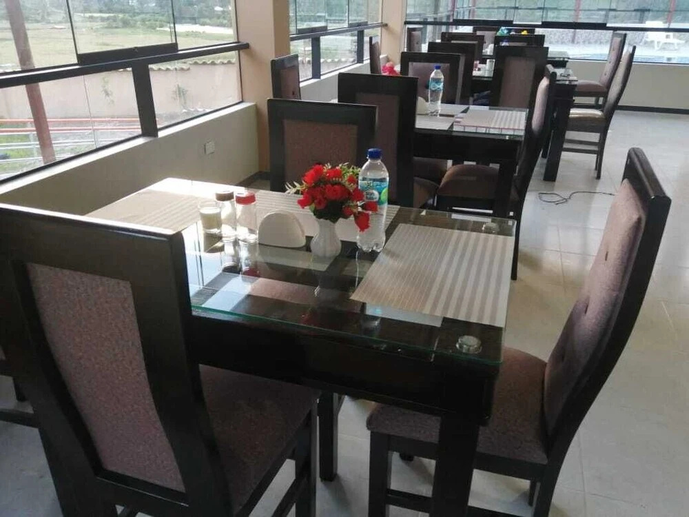 Veronica View Hotel