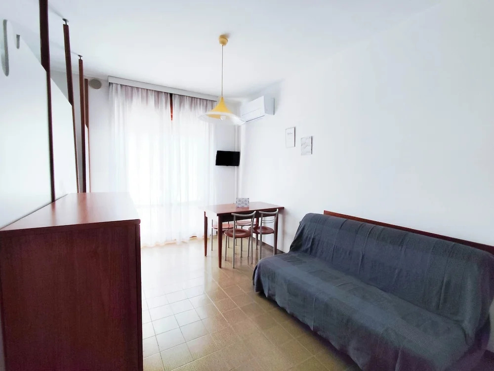 Seaside Studio Apartment With Balcony