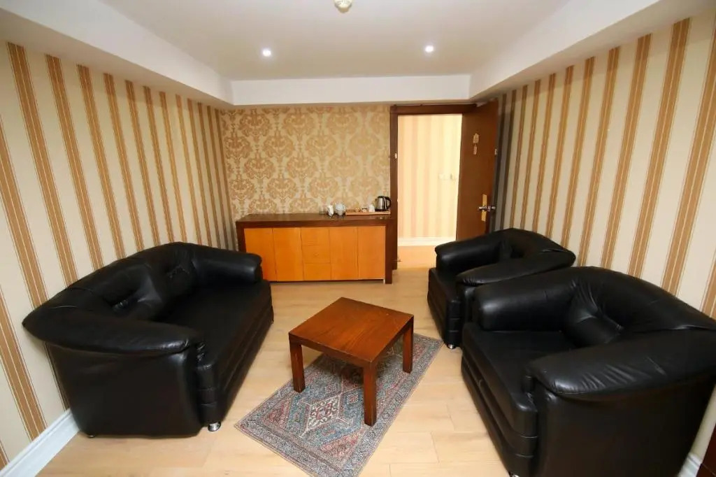 Tiryandafil Otel