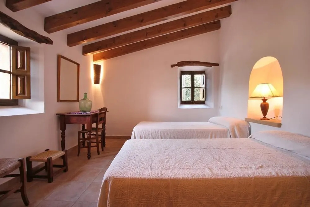 Villa - 3 Bedrooms with Pool and WiFi - 103142