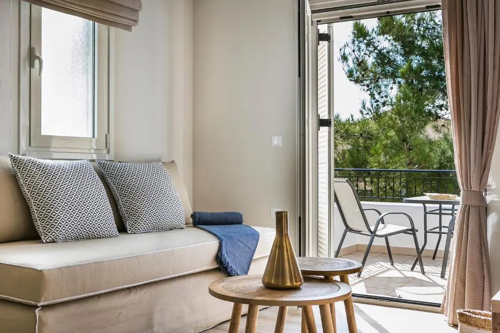 Julia's Luxury Suites, Cephallonia near Argostoli