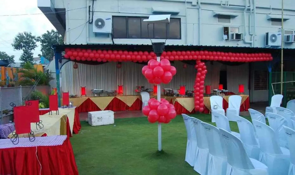 V V Grand Business Hotel