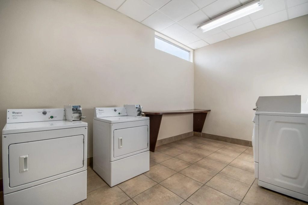 Hawthorn Suites by Wyndham Lubbock