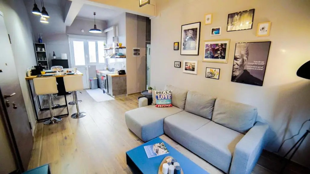 D16 Athens Apartment - 5' mins to Petralona Metro