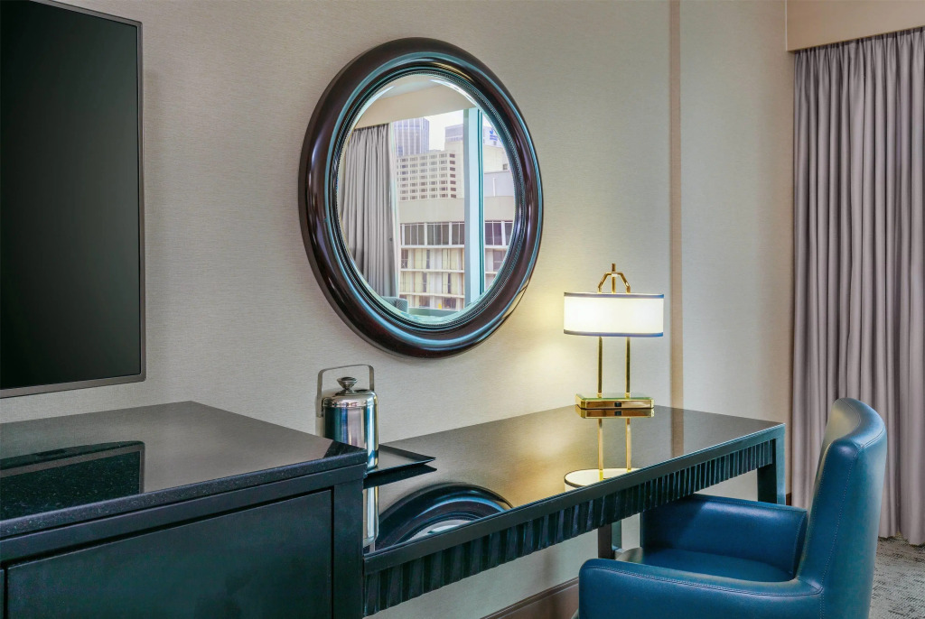 Courtland Grand Hotel, Trademark Collection by Wyndham former Sheraton Atlanta
